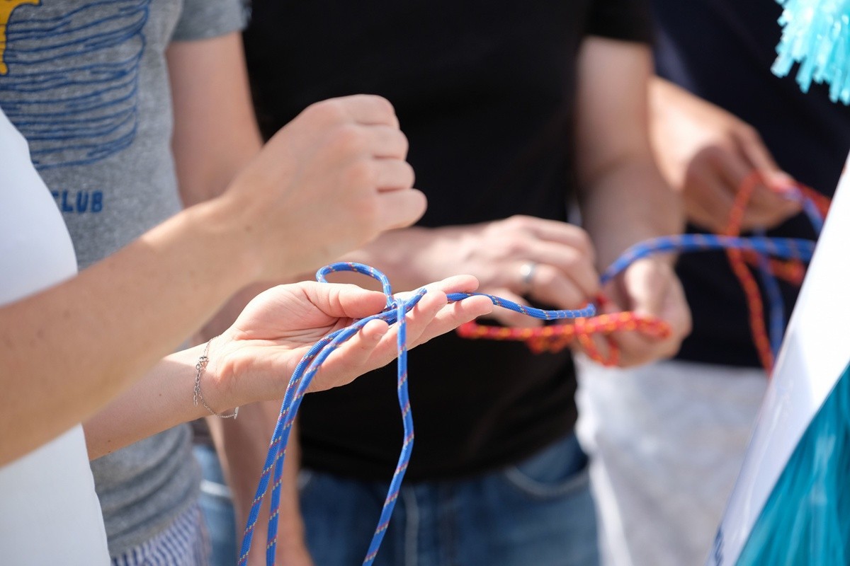 Team Building a la plage - Organisateur d'événement et séminaire à Montpellier - Agence Evenementiel Listen'Up